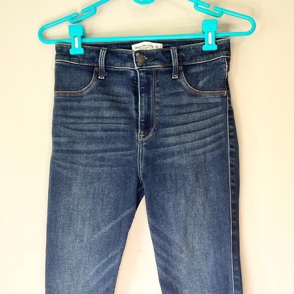 Abercrombie & Fitch Dark Wash High Rise The Jean Legging Size 27 / 4S - Picture 6 of 12